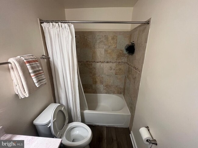 Building Photo - 8411 Del Norte Ct