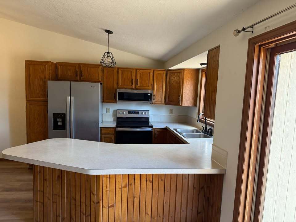 Building Photo - 2527 Courtland Ct