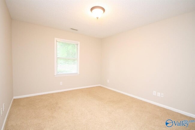 Building Photo - 132 Bibb Dr