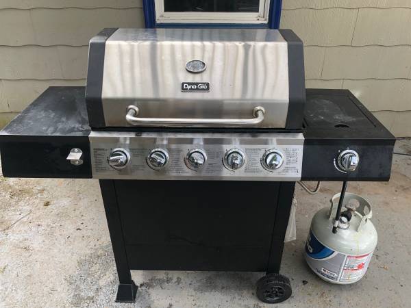 Building Photo - 6050 SW Taylors Ferry Rd