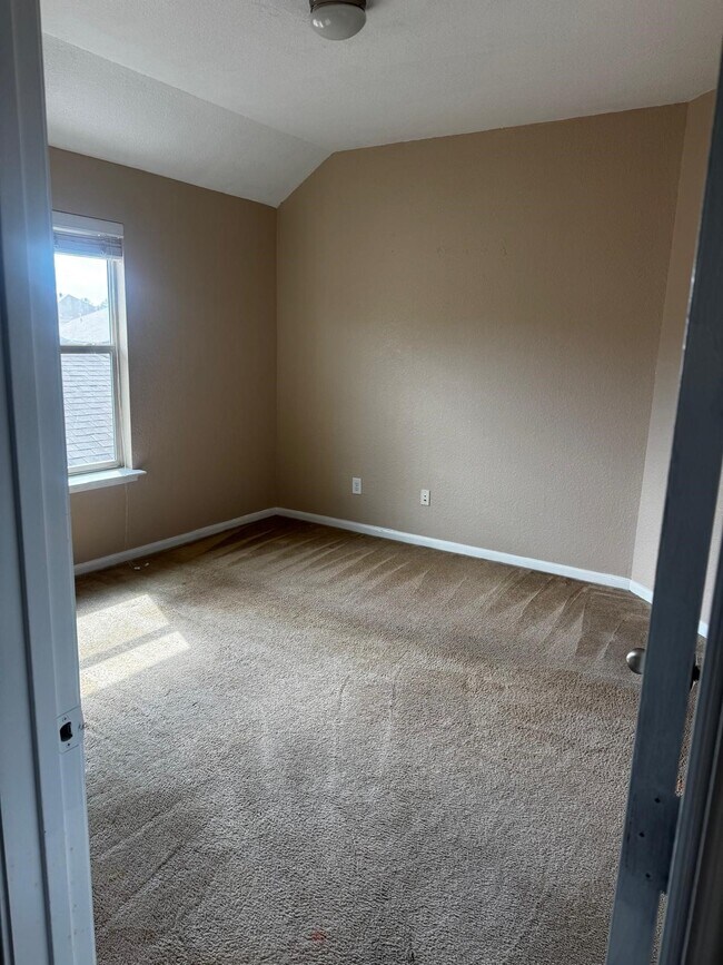 Building Photo - 26903 Glacier Creek Dr