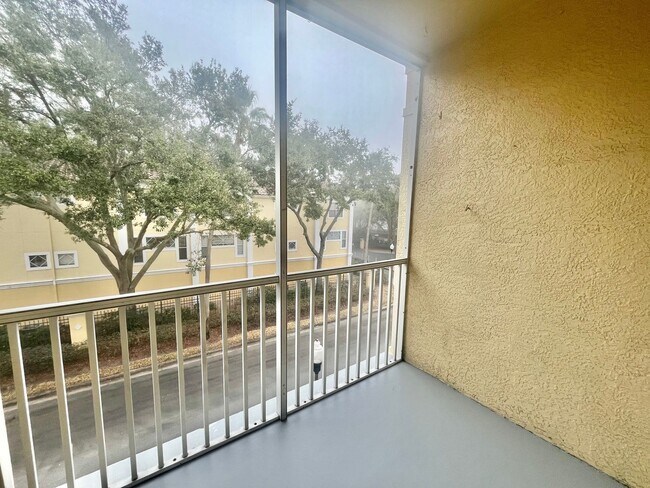 Building Photo - 1100 Lake Shadow Cir