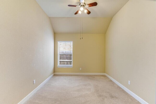 Building Photo - 203 Gaspar Bend