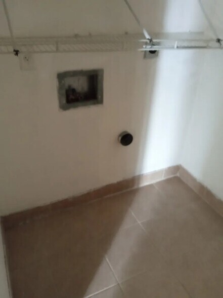 Building Photo - 440 N Front St