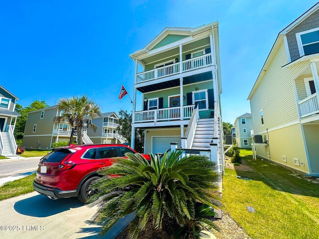 Building Photo - 1 Palmetto Breeze Cir