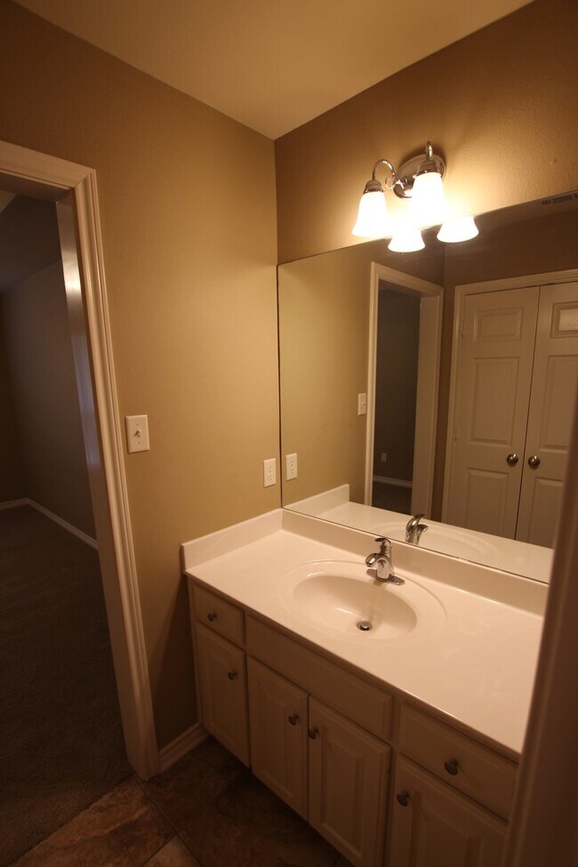 Building Photo - Coming Soon: Beautiful 3 Bedroom, 2 Bath n...