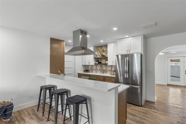 Building Photo - 3621 Searobin Dr SE