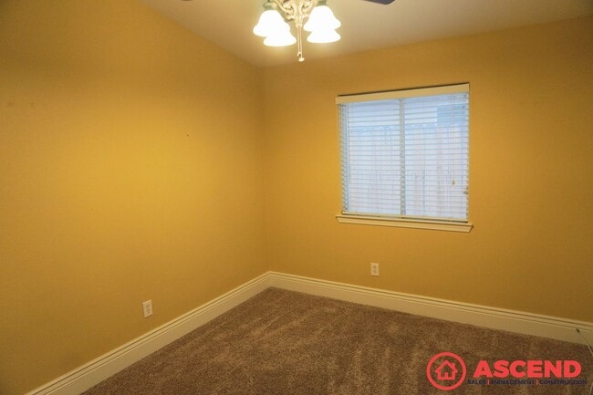 Building Photo - Beautiful Home Located in Rosedale!