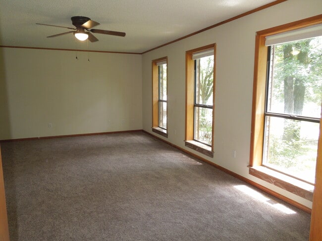 Building Photo - 169 San Carlos Cove