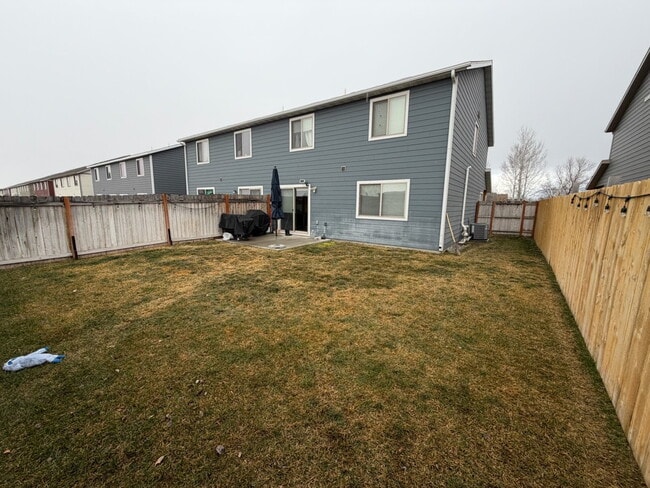 Building Photo - 1125 Idaho St