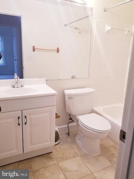 Building Photo - 9323 Player Dr