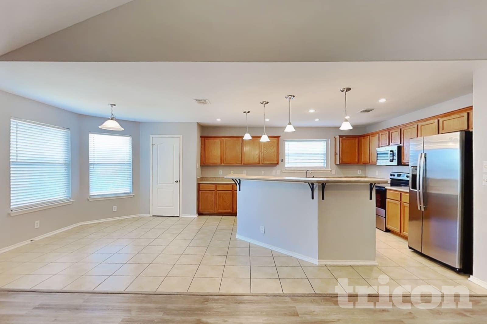 Building Photo - 9622 Discovery Rise