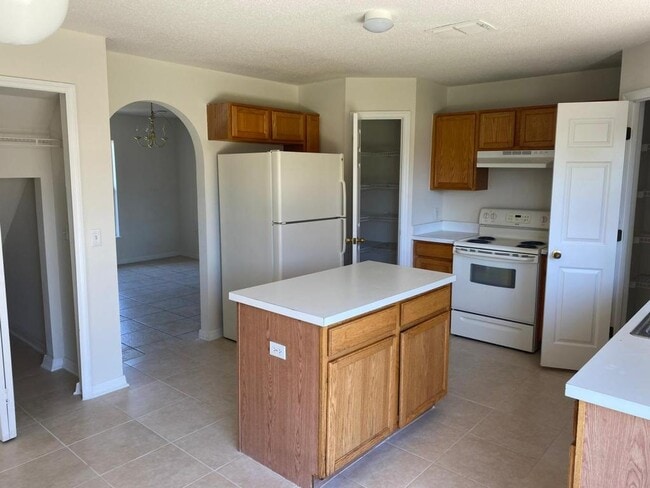 Building Photo - 217 Chadworth Dr