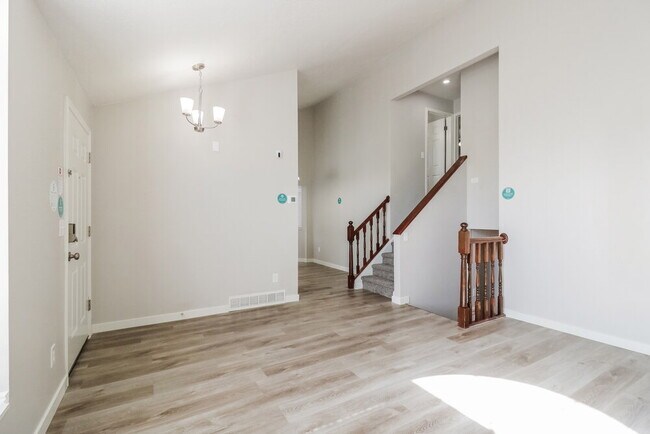 Building Photo - 4829 3900 W St