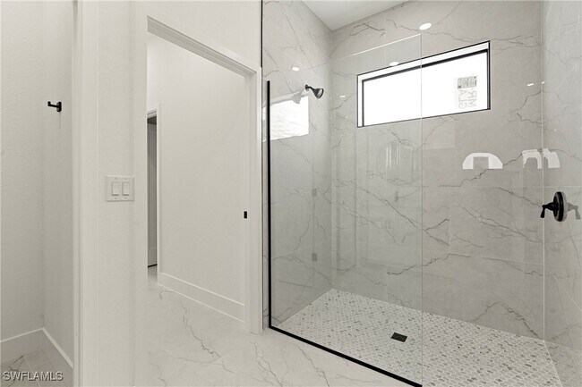 Building Photo - 2611 45th St W
