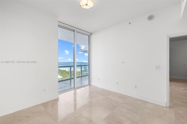 Building Photo - 50 South Pointe Dr