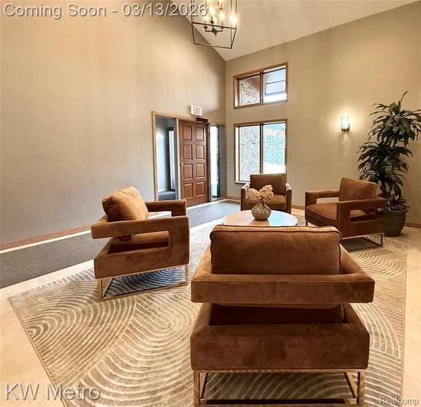 Building Photo - 875 GreenView Ct