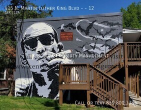 Building Photo - Adorable 1 Bedroom Unit Now Available! 1/...