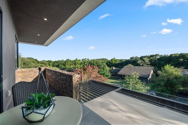 Building Photo - 3500 Cactus Wren Way
