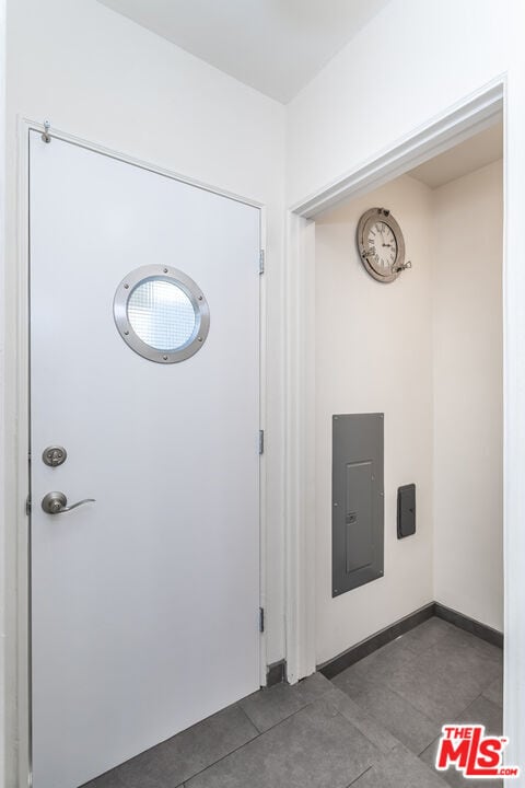 Building Photo - 1541 Selma Dr