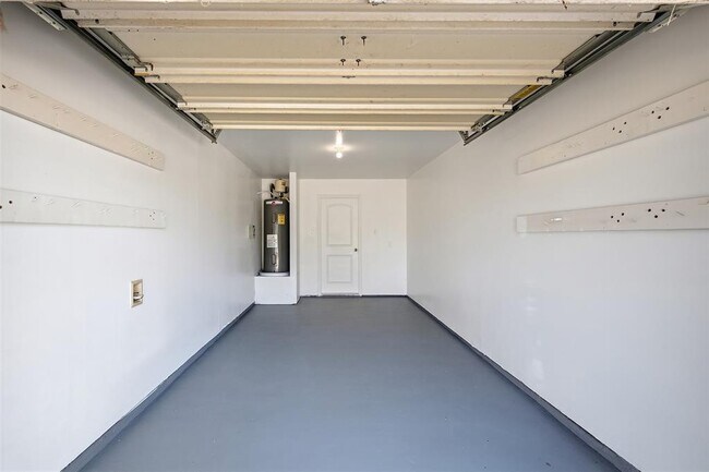 Building Photo - 1013 Woodward Ct