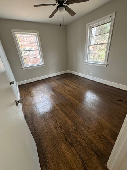 Building Photo - 628 Eastern Ave