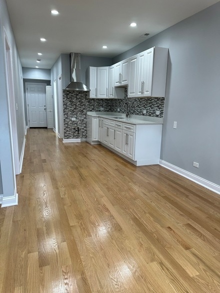 Building Photo - 2002 W 21st Pl