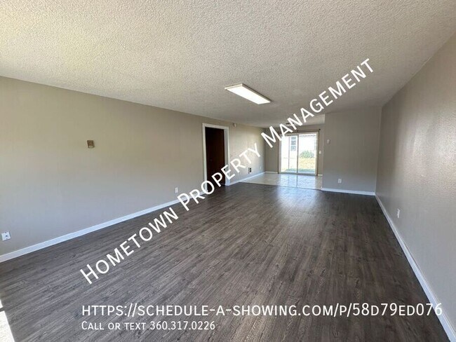 Building Photo - 1356 Park Ave E