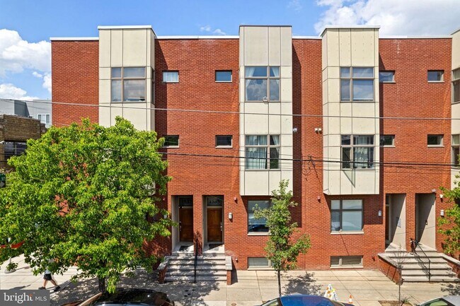 Building Photo - 1535 Fairmount Ave