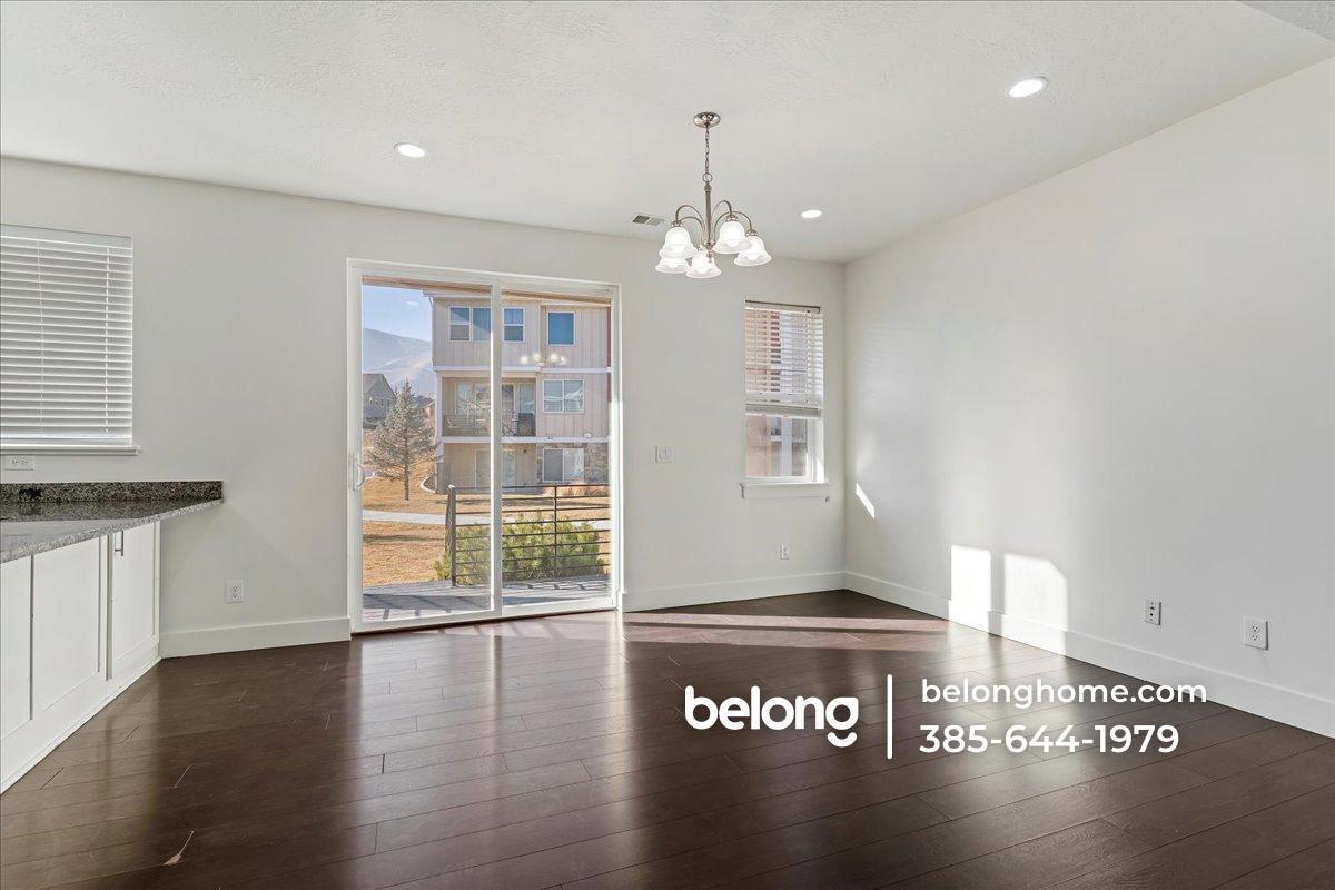 Building Photo - 2333 S Long Dr