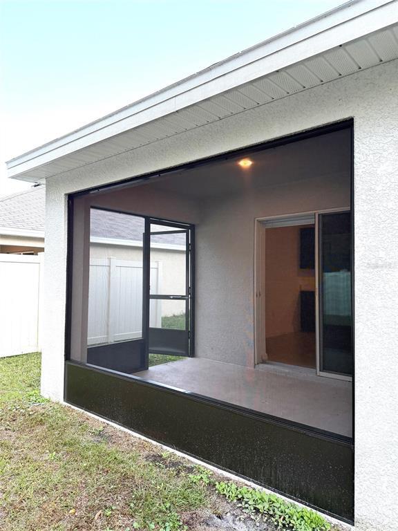 Building Photo - 378 SE 66th Ct