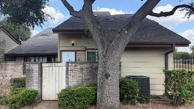 Building Photo - 12507 Newbrook Dr