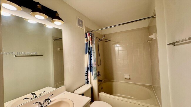 Building Photo - 2018 Shoma Dr