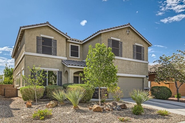 Building Photo - Dont Miss This Gorgeous 4 bed 3 bath plus Loft!