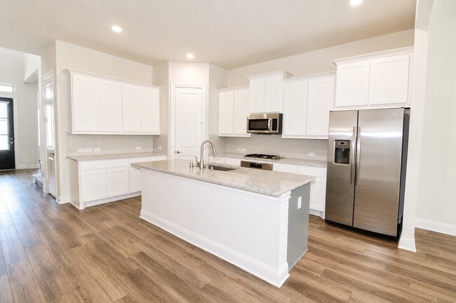 Building Photo - 10919 Texas Rose Dr
