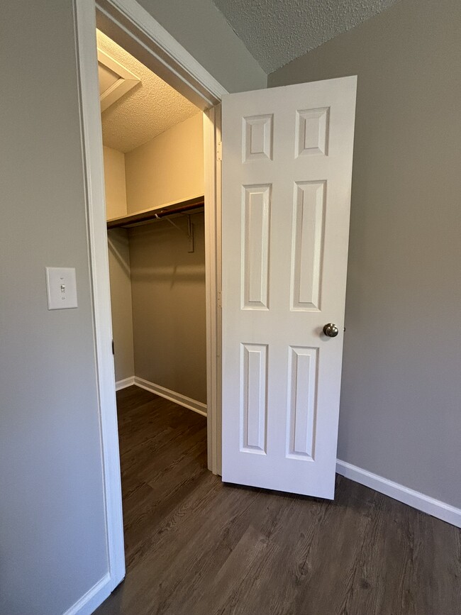 Primary Bedroom Walk-in Closet - 511 Mystic Dr