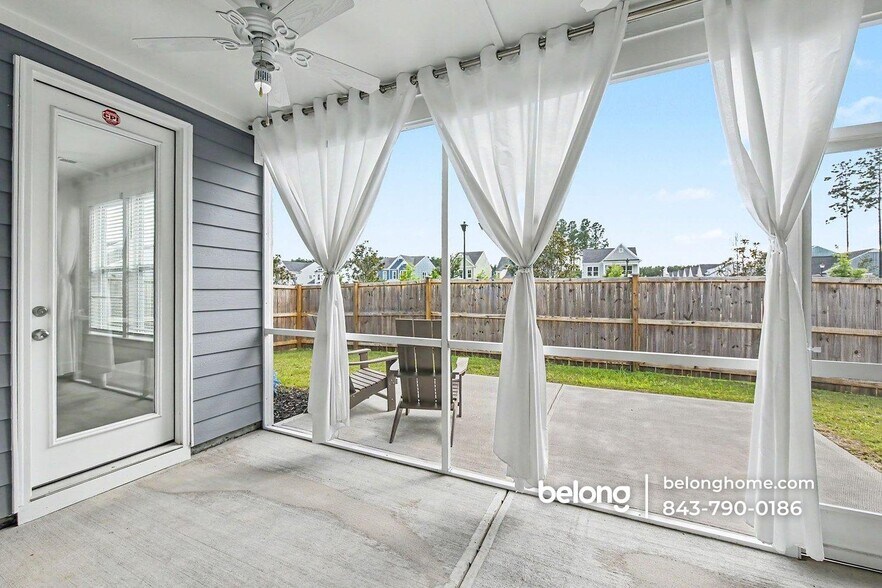 Building Photo - 212 Summer Tanager Dr