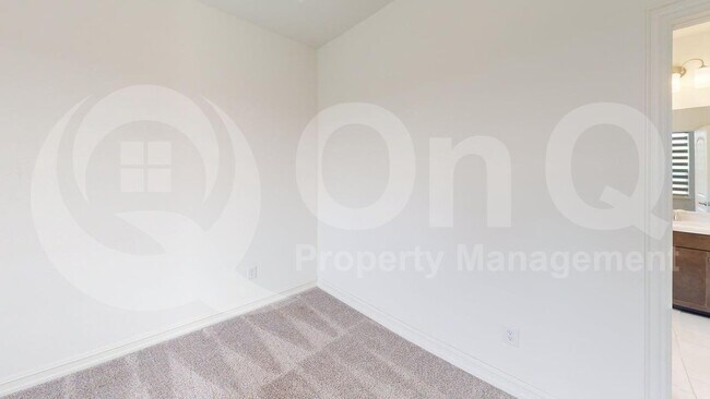 Building Photo - 6420 Pinkston Dr