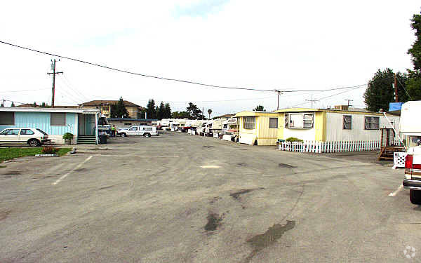 Building Photo - Herperian Trailer Park