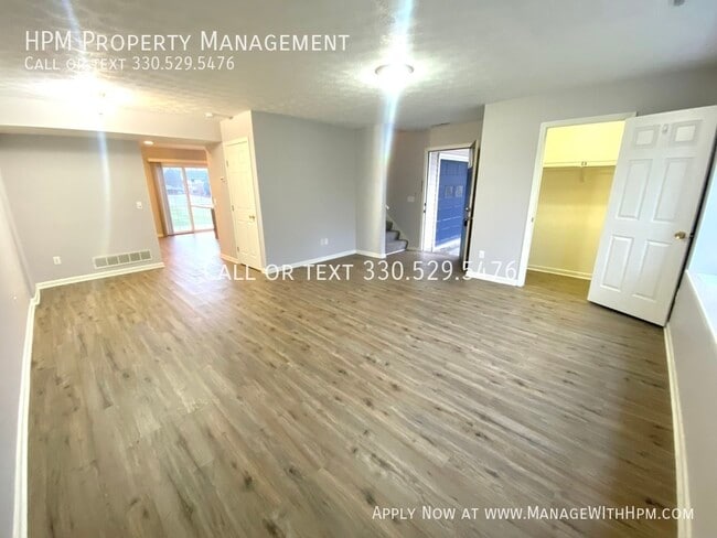 Building Photo - 328 Belle Ave SW