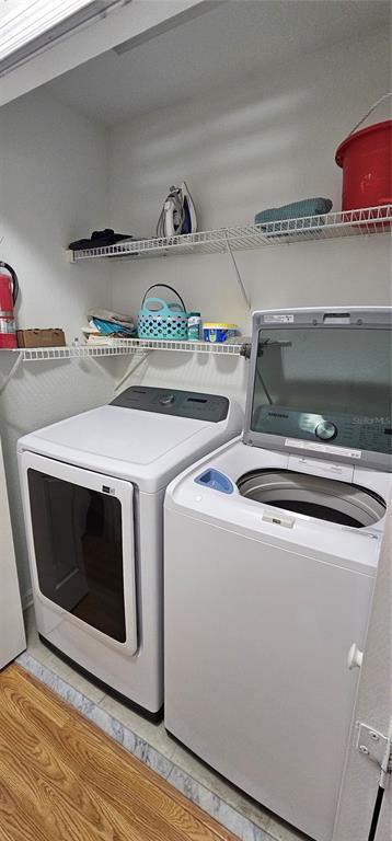 Building Photo - 6388 Castelven Dr