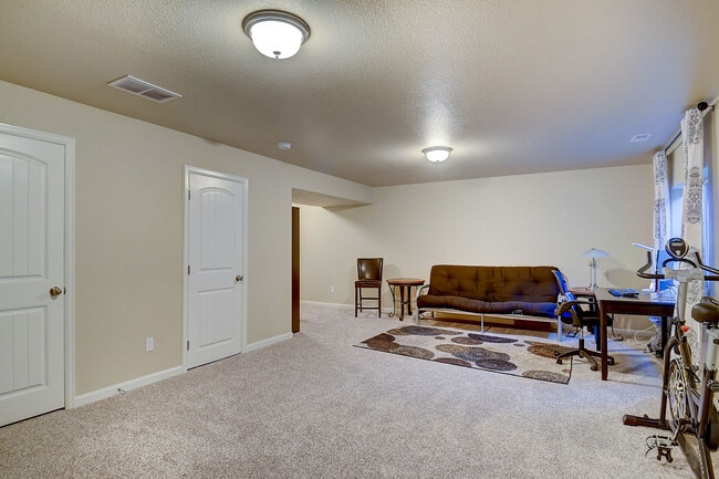 Building Photo - 4143 Park Haven Vw