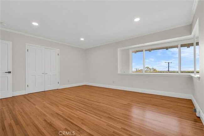 Building Photo - 2417 Sunnyside Ridge Rd