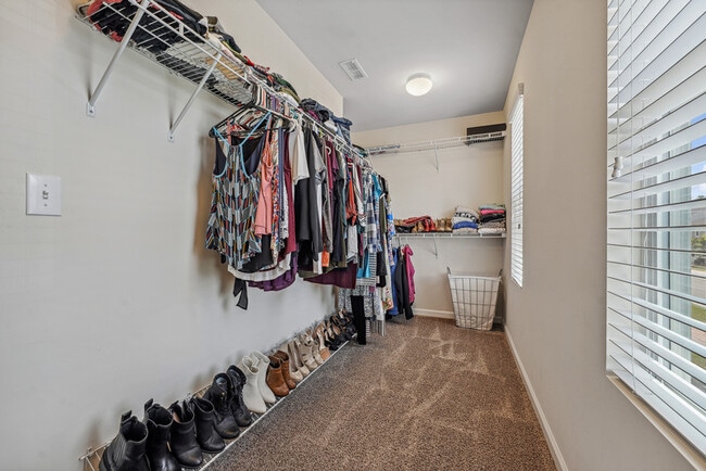 Building Photo - 3524 Massey Ridge Ct