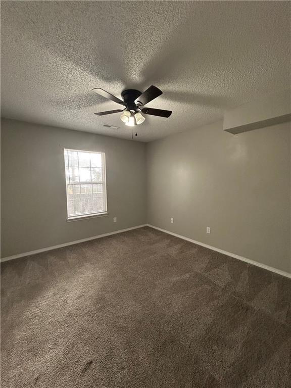 Building Photo - 3403 SW Victoria Pl