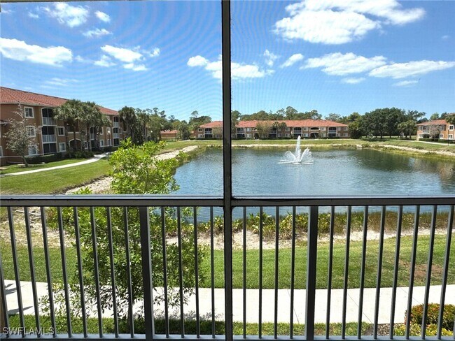 Building Photo - 1840 Florida Club Cir