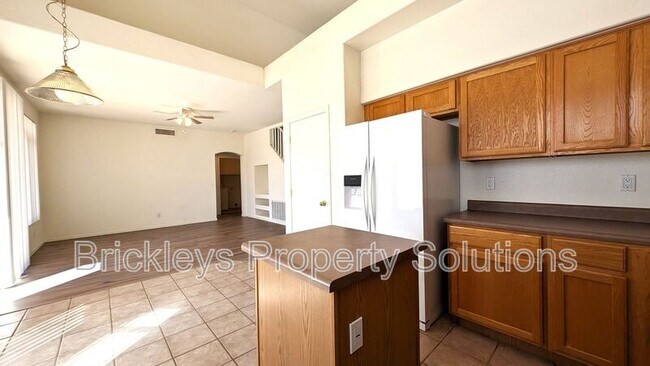 Building Photo - 3393 E Wyatt Way