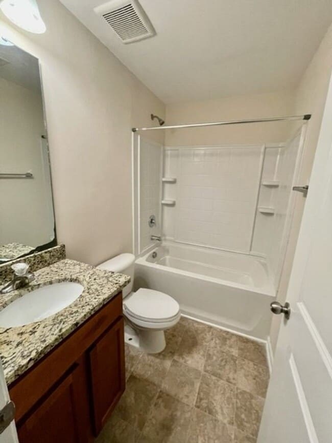 Building Photo - Luxurious 2 story 3 bedroom 2.5 bath townhomes. Located in Salisbury.