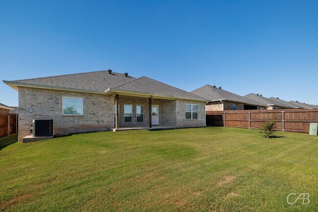 Building Photo - For Lease
