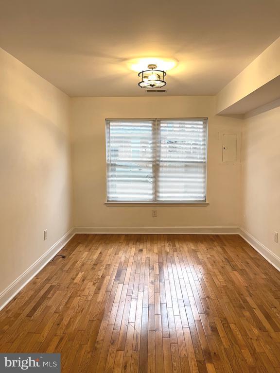 Building Photo - 1324 N Hancock St